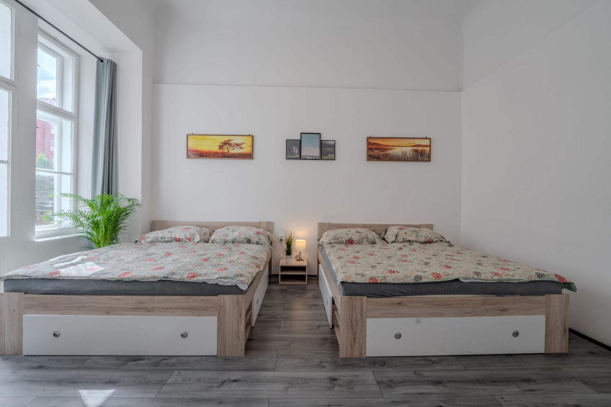Stunning & Spacious 2bdr Apt In Center Appartamento Praga