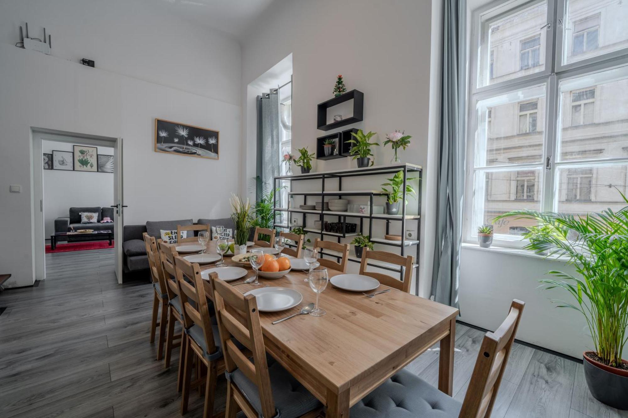 Appartamento Stunning & Spacious 2bdr Apt In Center